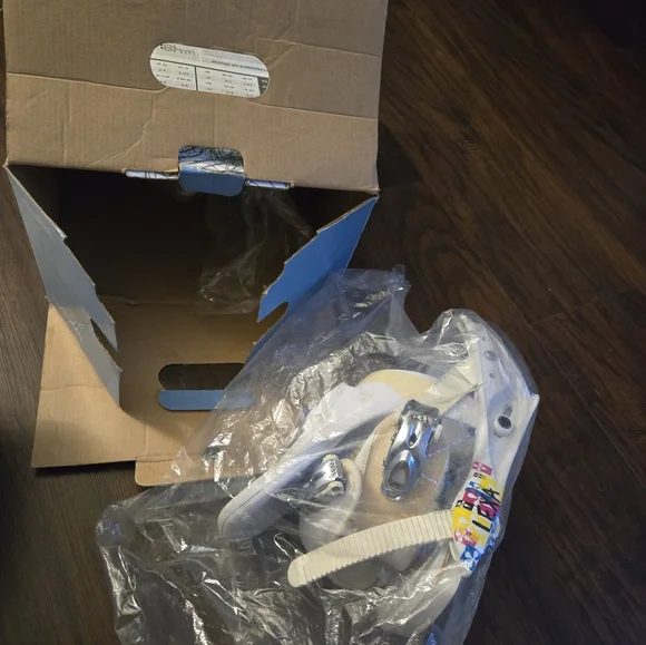 Burton Snowboarding Bindings size Med - Picture 6 of 7